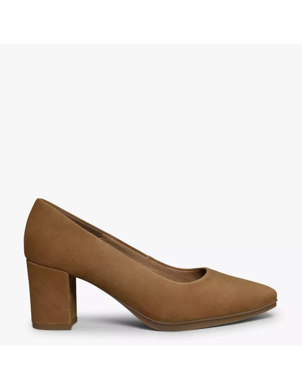 Zapatos URBAN de tacón medio camel