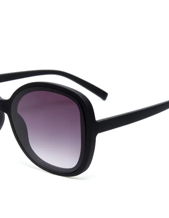 Gafas de Sol Okkia Anna Negro | Montura Redonda Soft Touch UV 400 | Maldita