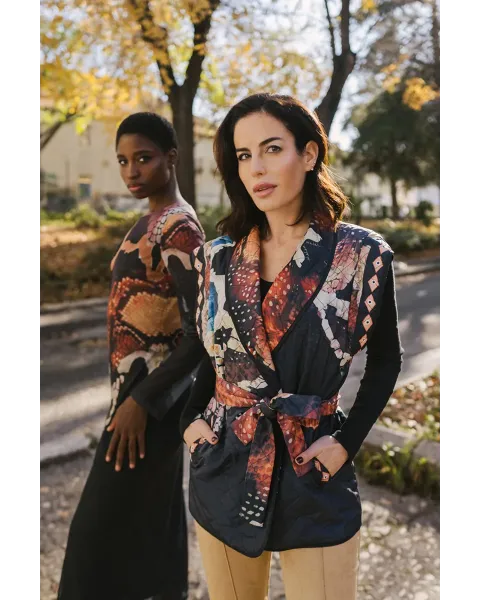 Chaleco Malalá Interior · Acolchado patchwork con cinturón