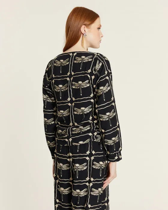 Blusa negra bordado libélulas elegante · PepaLoves
