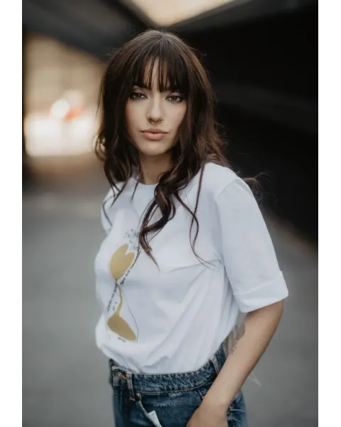 Camiseta La Magia del Ahora · Animosa · Colección Amigas