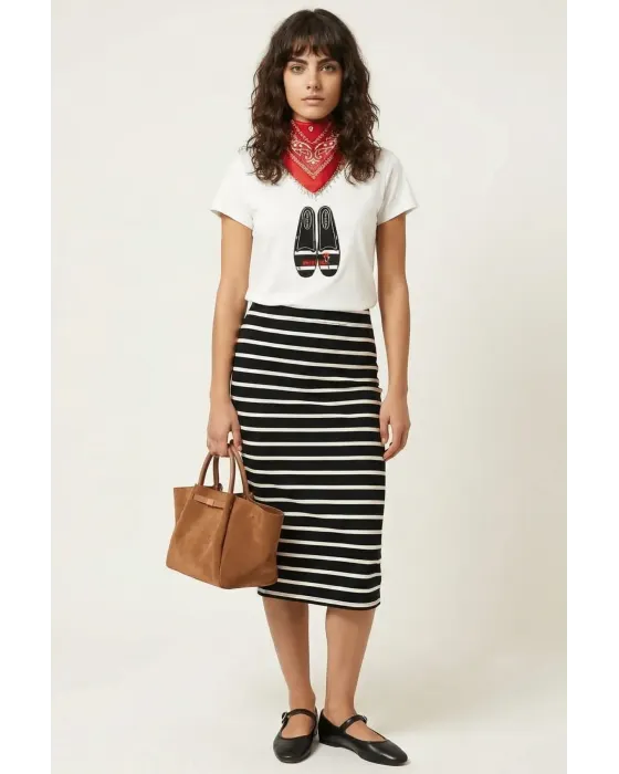 Camiseta Blanca Bailarinas Lolitas&L | Bordado Artesanal | Maldita Shop