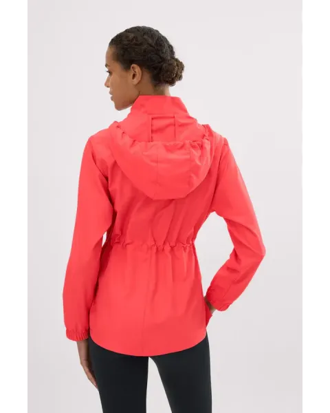 Chaqueta Cortavientos Cayenne Coral Capucha | Ysabel Mora Sport