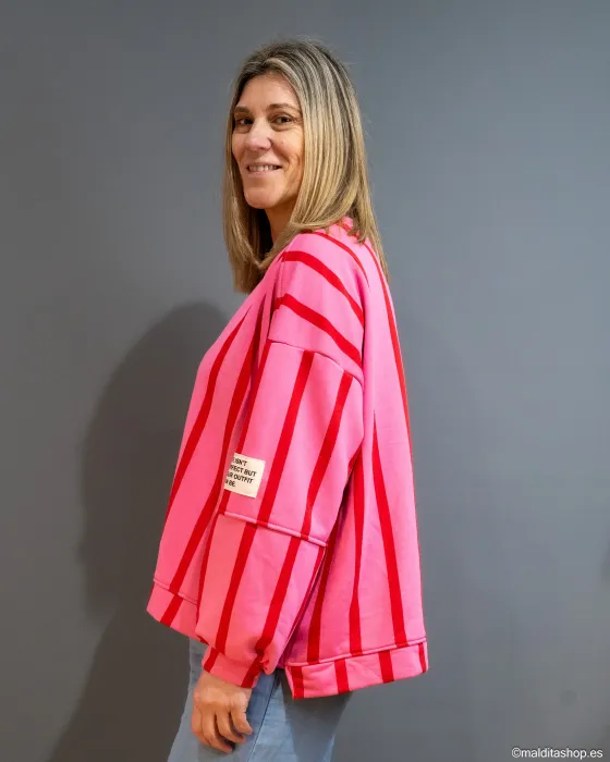 Sudadera Oversize Rosa Flúor y Roja | Esenciales de Maldita