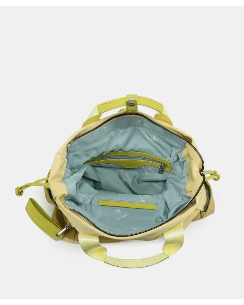 Bolso Mochila Pepe Moll Gwen Sun | Mochila Amarilla Versátil