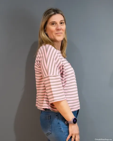 Camiseta Rayas Rosa y Gris Esenciales Maldita | Talla Única