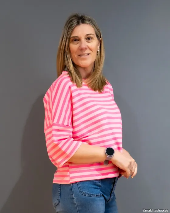 Camiseta Rayas Rosa Claro y Oscuro Esenciales Maldita | Talla Única 2