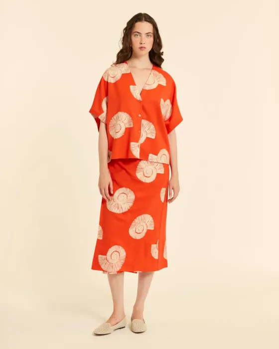 Top Kimono Pepaloves Coral | Bordado Caracolas Marinas | Maldita
