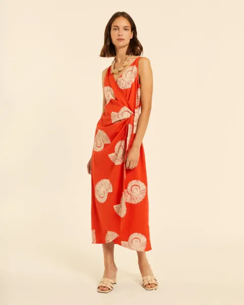 Vestido Cruzado Pepaloves Coral | Bordado Caracolas Marinas | Maldita