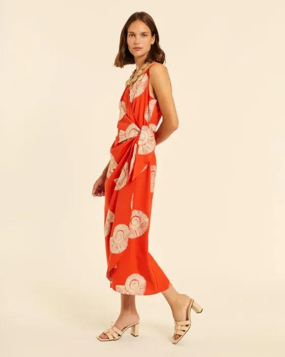 Vestido Cruzado Pepaloves Coral | Bordado Caracolas Marinas | Maldita
