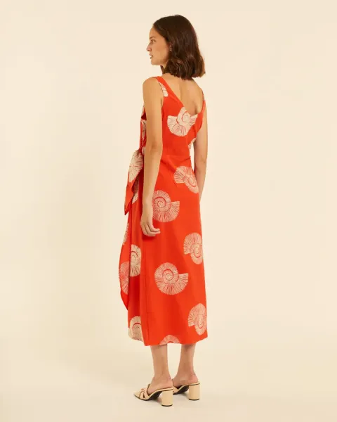Vestido Cruzado Pepaloves Coral | Bordado Caracolas Marinas | Maldita