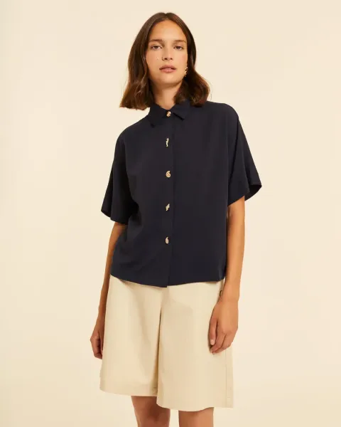 Camisa Manga Corta Pepaloves Negra | Estilo Minimalista | Maldita
