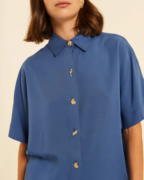 Camisa Manga Corta Pepaloves Azul | Tacto Sedoso Sostenible | Maldita