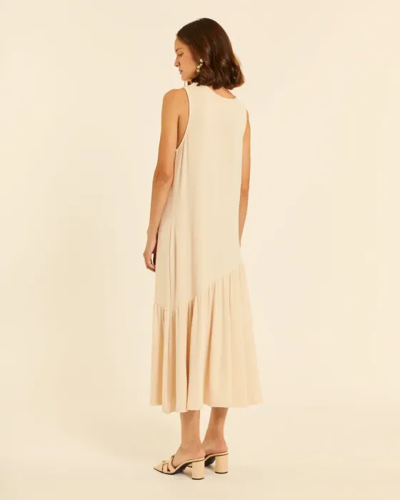 Vestido Maxi Pepaloves Crema | Volante Asimétrico | Maldita