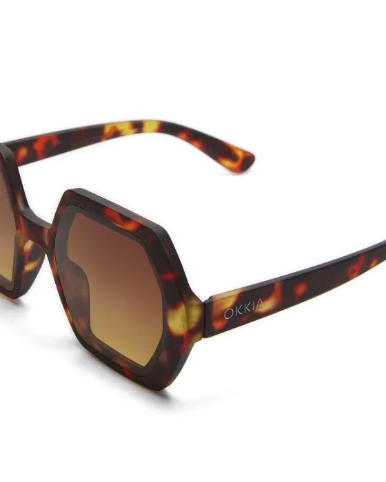 Gafas de Sol Okkia Emma Classic Havana | Montura Hexagonal Soft Touch UV 400 | Maldita