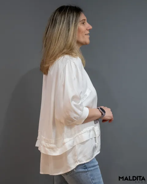 Chaqueta Bomber Satinada Color Crudo con Bolsillos | Maldita