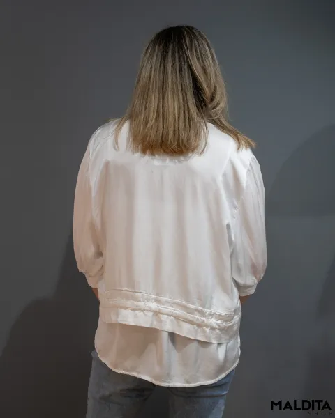 Casaco Bomber Acetinado Cor Cru com Bolsos | Maldita