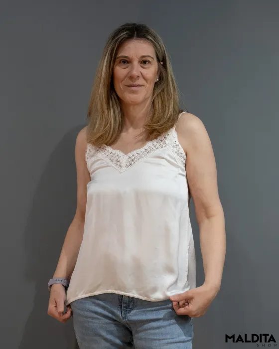 Top Lingerie Cetim Branco com Renda | Maldita