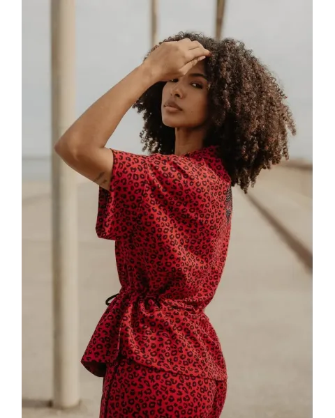 Casaco Peplum Vermelho Animal Print Amour Animosa | Maldita