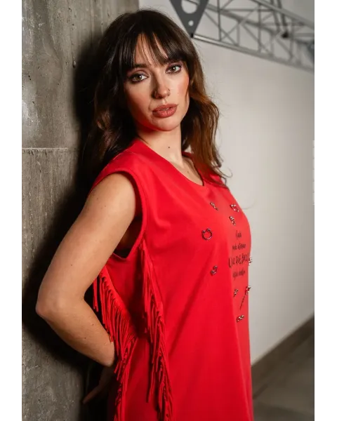 Camiseta Roja de Algodón con Flecos Luz Interior Animosa | Maldita