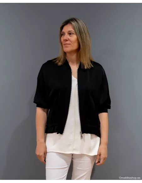 Bomber Negra bolsillos