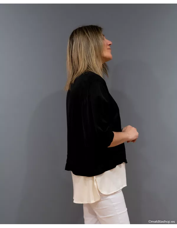 Bomber Negra bolsillos 2