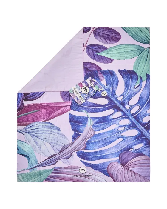 Toalla de Playa de Microfibra Marshmallow Hojas Pastel XXL | Maldita