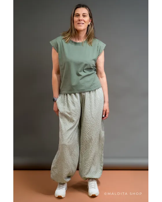 Camiseta de Algodón con Tachas Verde | Maldita 2