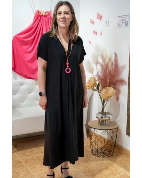Vestido Liso Amalia Preto Oversize | Essenciais