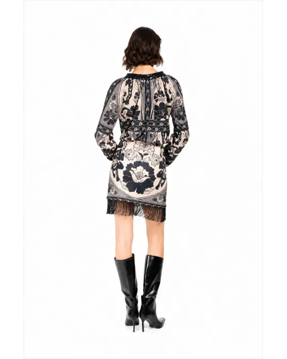 Blusa Malalá Bosnia y Herzegobina | estampado ornamental 2