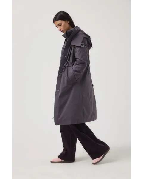 Parka larga MDM interior acolchado y capucha