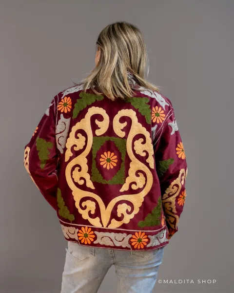 Chaqueta Suzani Bordada Burdeos Gris | Esenciales