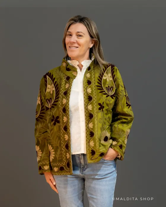 Chaqueta Suzani Terciopelo Bordada Verde Beige | Esenciales