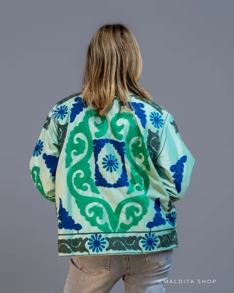 Chaqueta Suzani Bordada Verde Agua | Esenciales