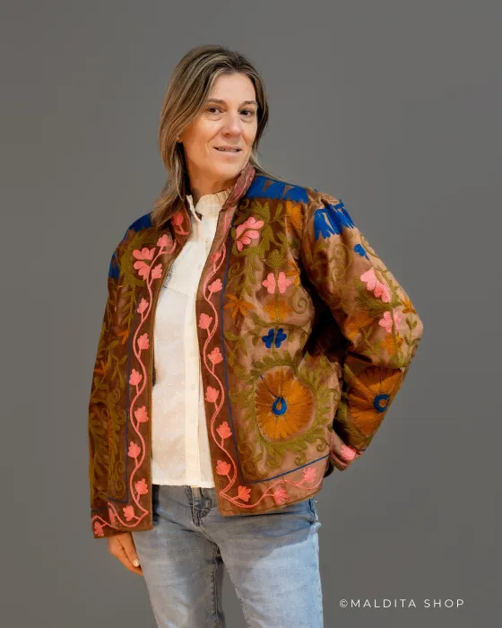 Chaqueta Suzani Terciopelo Bordada | Esenciales