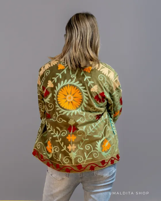 Chaqueta Suzani Terciopelo Bordada | Esenciales